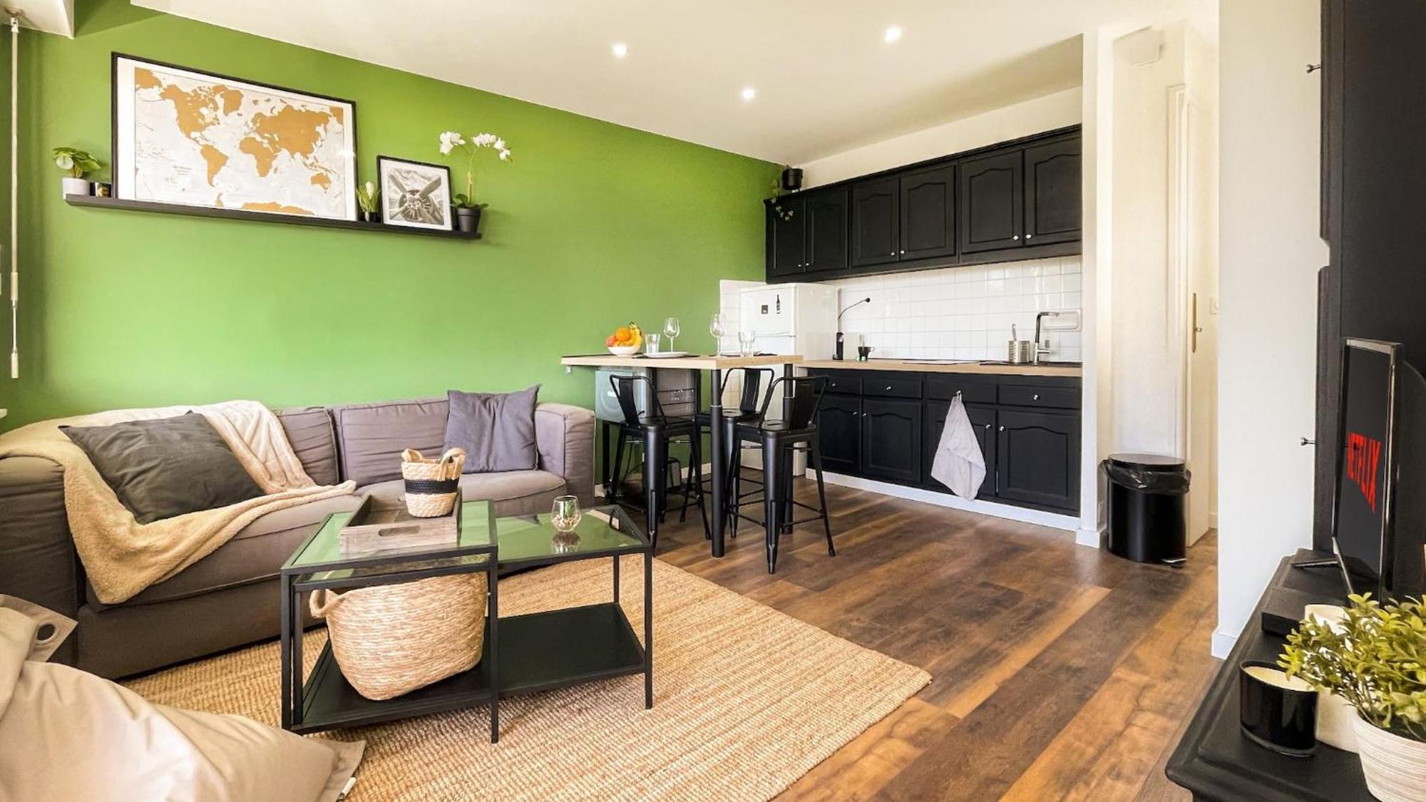 Homey The Nest - New / Balcon Prive / Free Parking 안마스 외부 사진